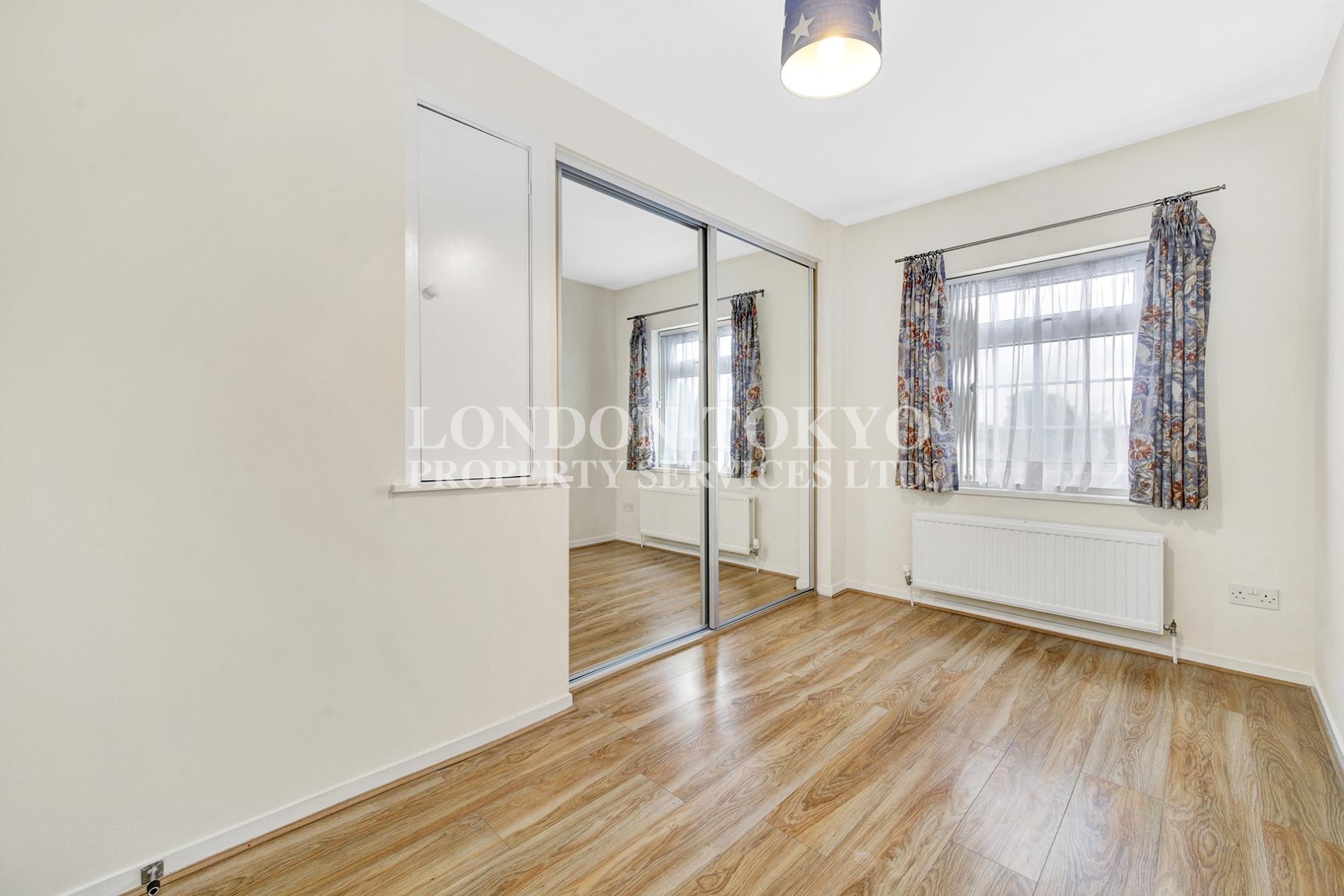 High Road N20 :: London-Tokyo Property Service